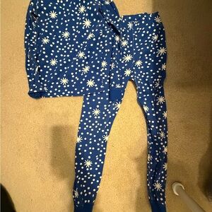 Hanna Andersson Snowflake Pajama Set – Blue & White – Size 130 (US 8)